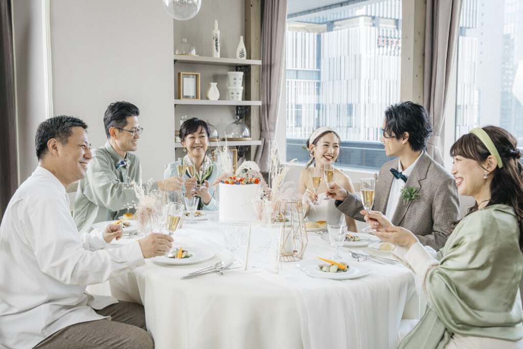 家族と心温まるフォト結婚式