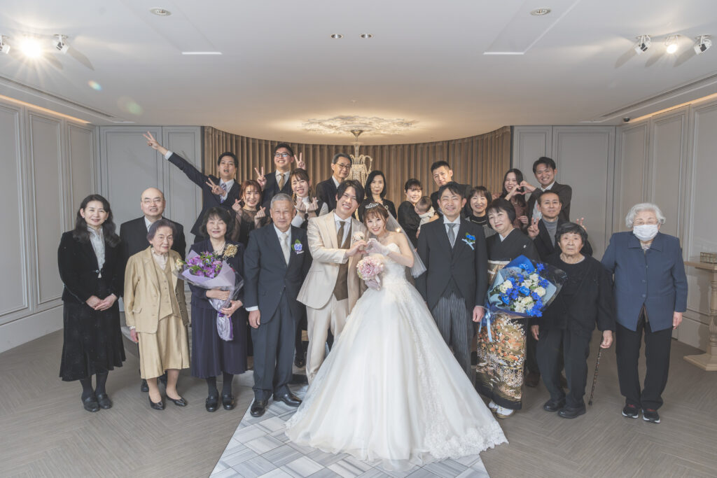 笑顔と涙のフォトウエディング