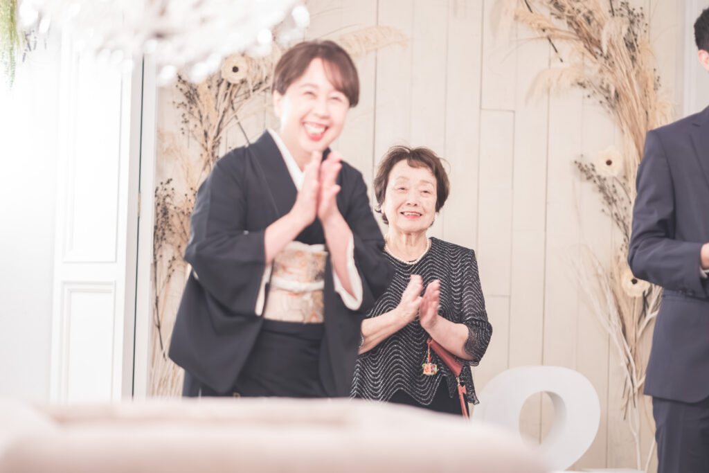 家族の想いに包まれた、心あたたまるフォトウエディング