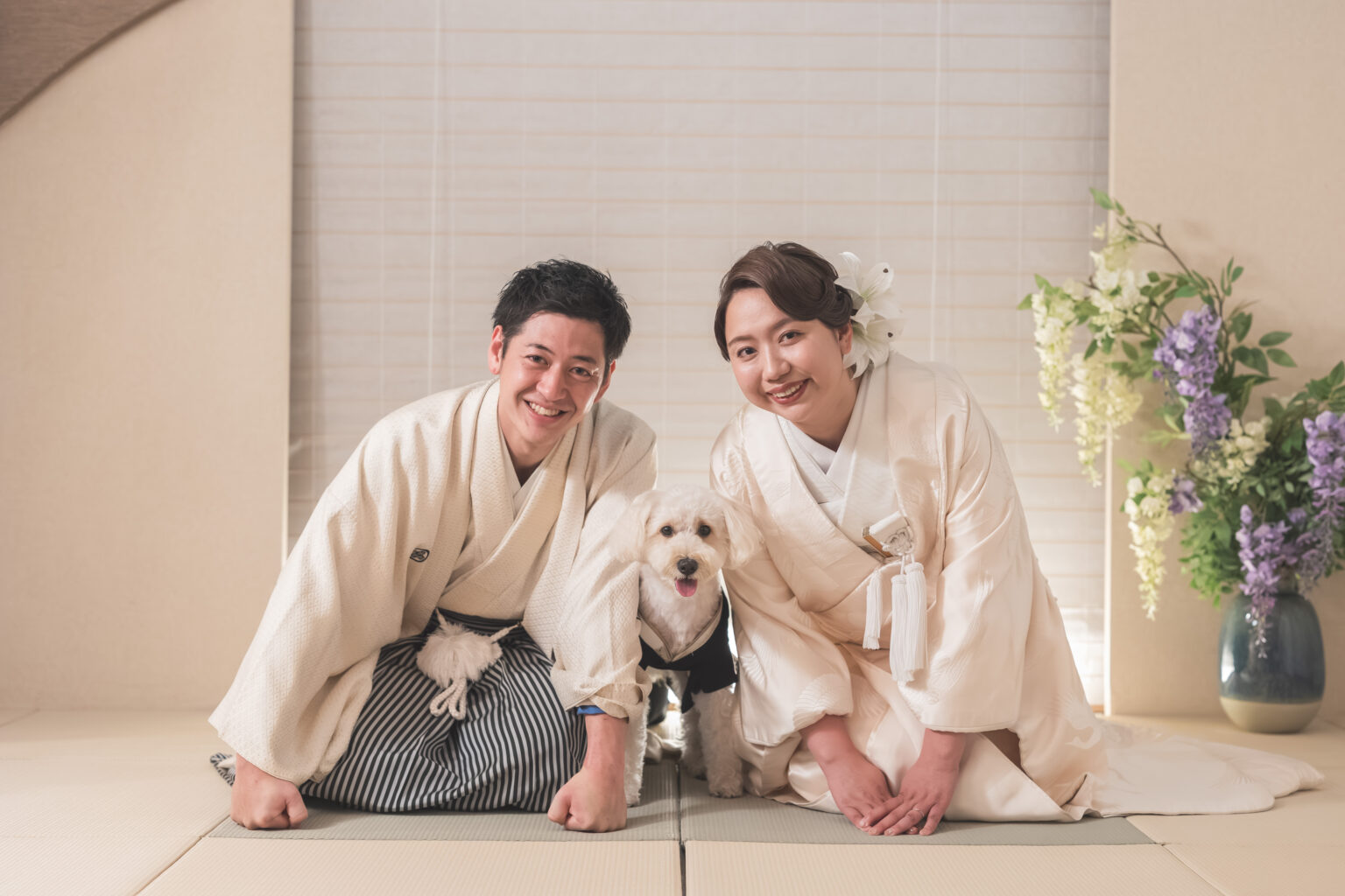 家族と愛犬そろって和装フォト。笑顔と拍手に包まれた撮影