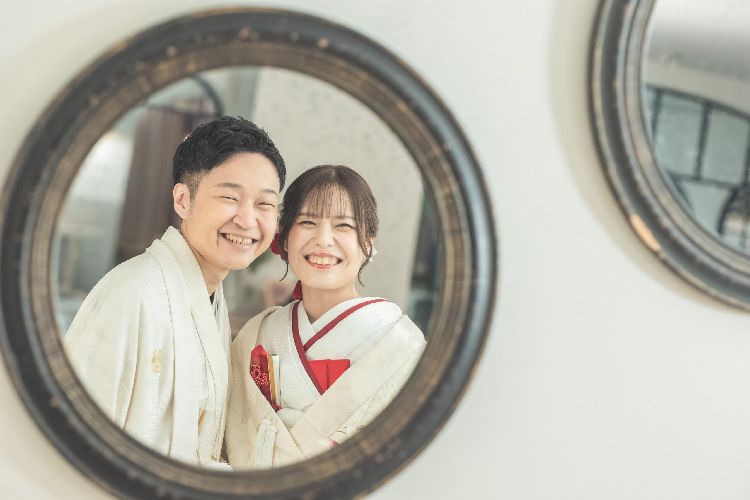笑顔と笑い声があふれるフォトW | フォトウェディング・結婚写真の