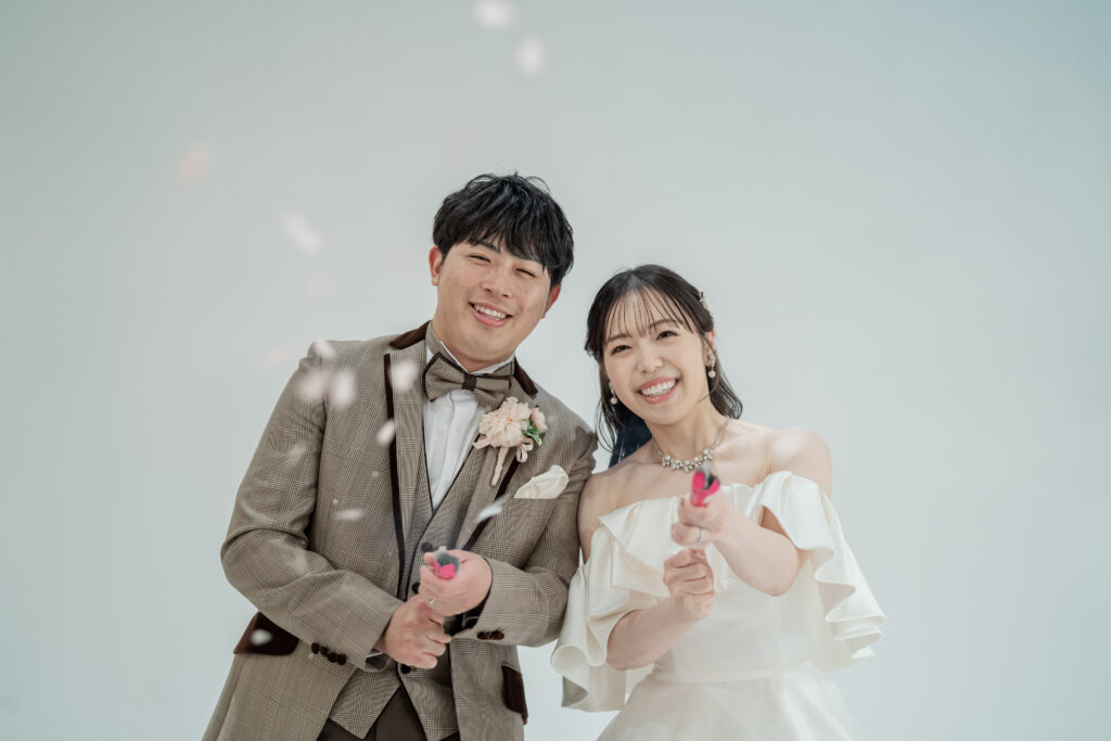 「笑顔と自然に包まれて ― おふたりらしい一日」