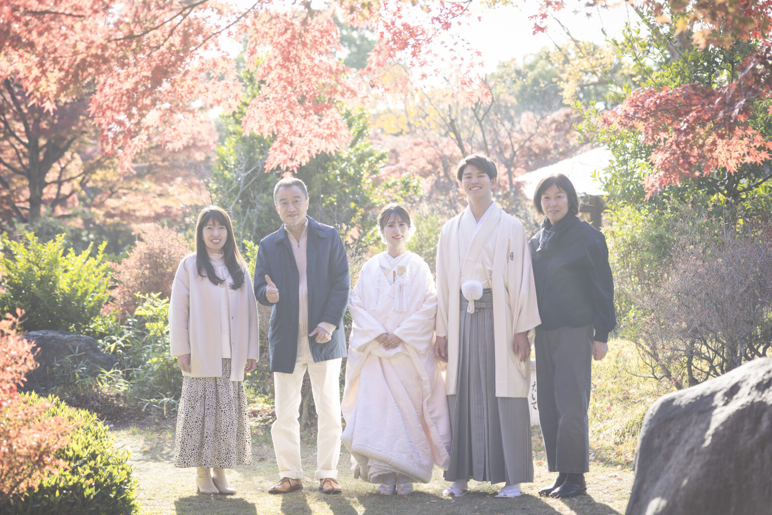 ご家族と一緒に楽しむ秋の大仙公園紅葉ロケーション